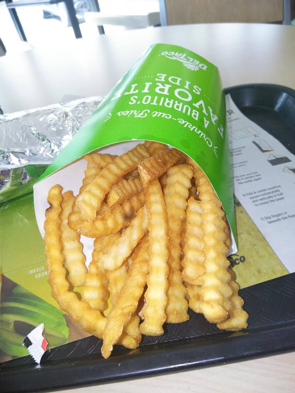 Del Taco | meal takeaway | 1006 S Western Ave, San Pedro, CA 90732, USA | 3102210643 OR +1 310-221-0643