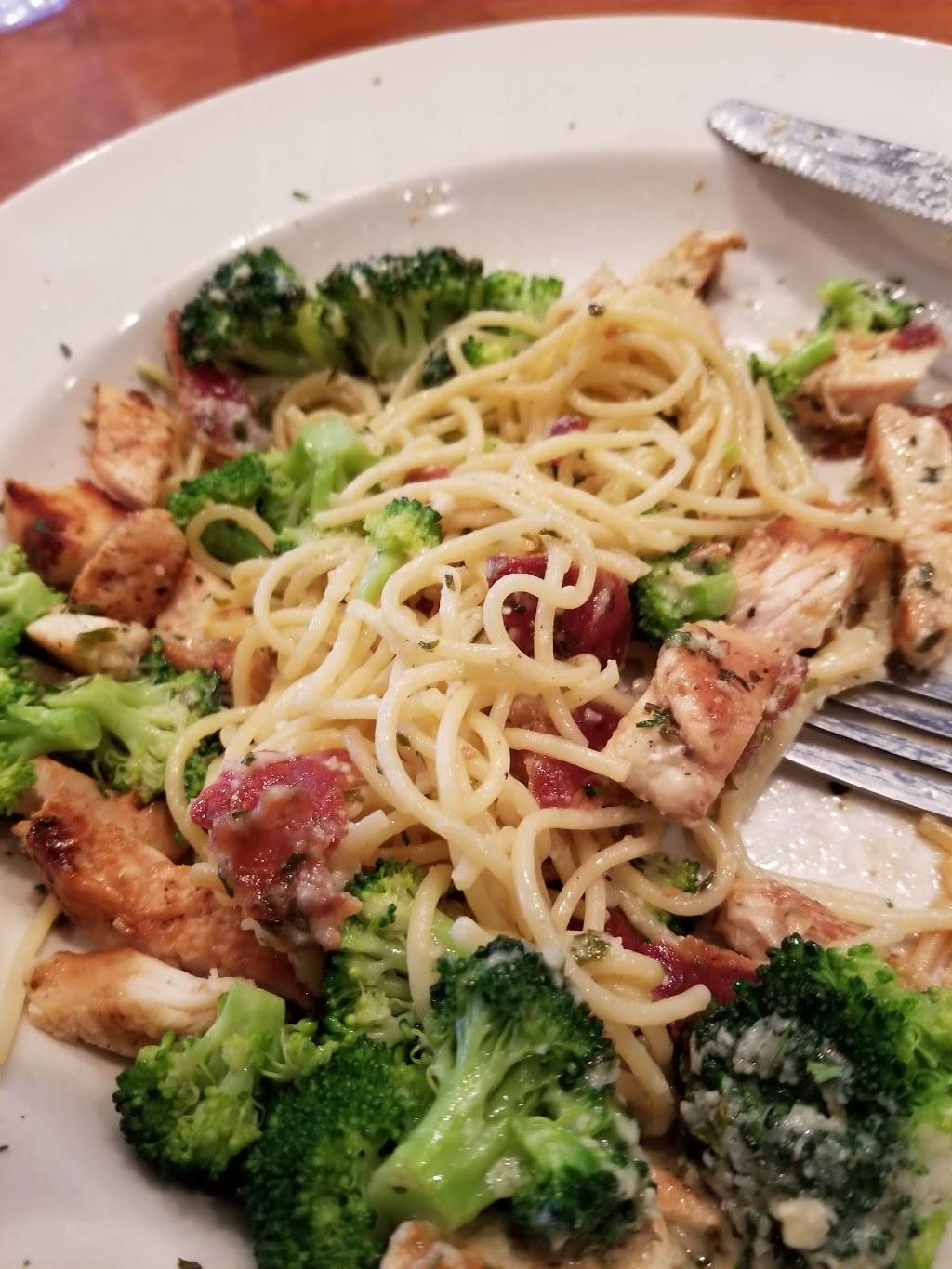 Perkins Restaurant & Bakery | restaurant | 587 E Main St, Canfield, OH 44406, USA | 3305336979 OR +1 330-533-6979