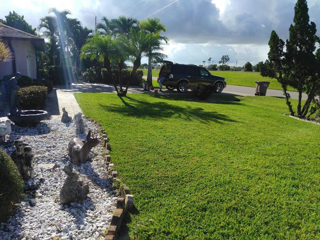 Palmetto-Pine Country Club | restaurant | 1940 SW 9th Ct, Cape Coral, FL 33991, USA | 2395742141 OR +1 239-574-2141