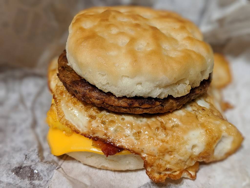 Jack in the Box | restaurant | 107 W American Canyon Rd, American Canyon, CA 94503, USA | 7076441543 OR +1 707-644-1543