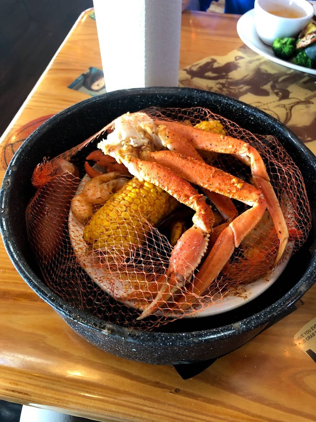 Joes Crab Shack | restaurant | 101 East, Vancouver, WA 98661, USA | 3606939211 OR +1 360-693-9211