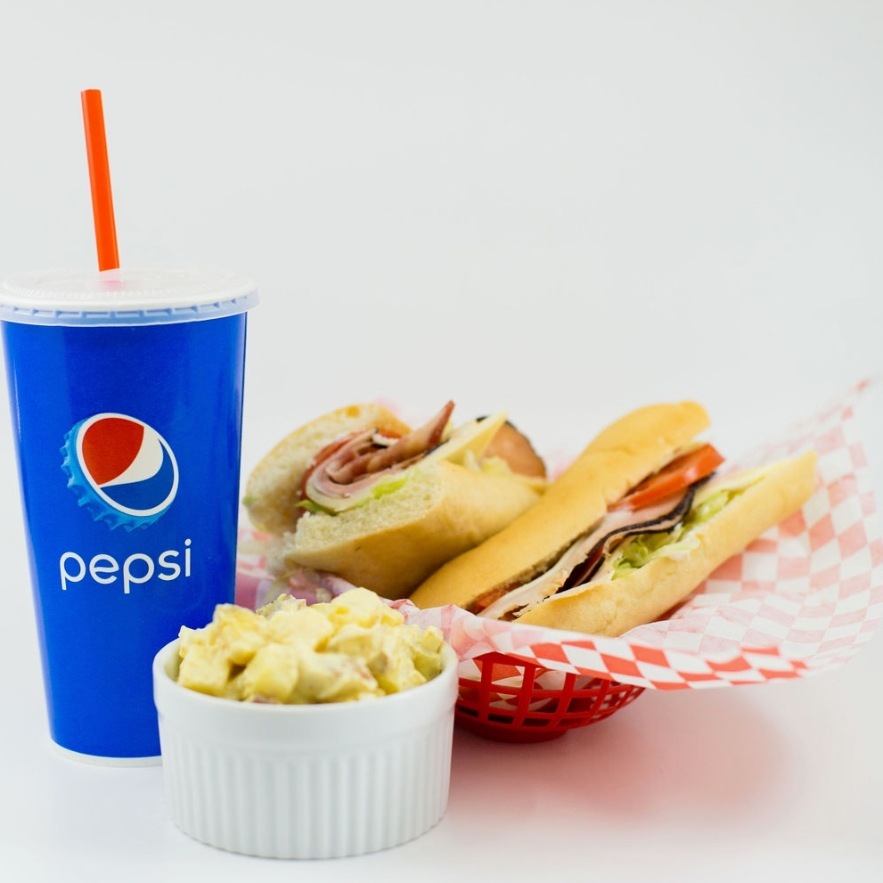 American Grinders | cafe | 4058 S River Rd #1, St. George, UT 84790, USA | 4352332111 OR +1 435-233-2111