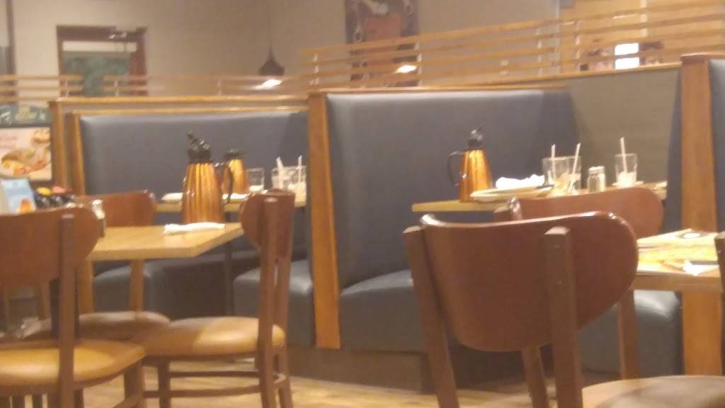 IHOP | restaurant | 5821 Worth Pkwy, San Antonio, TX 78257, USA | 2105617873 OR +1 210-561-7873