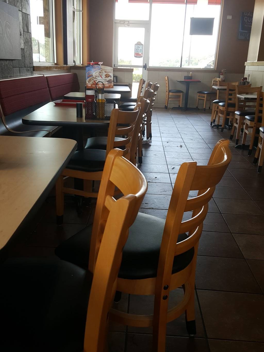 Dairy Queen Grill & Chill | restaurant | 4500 Overton Rd, Birmingham, AL 35210, USA | 2059563621 OR +1 205-956-3621