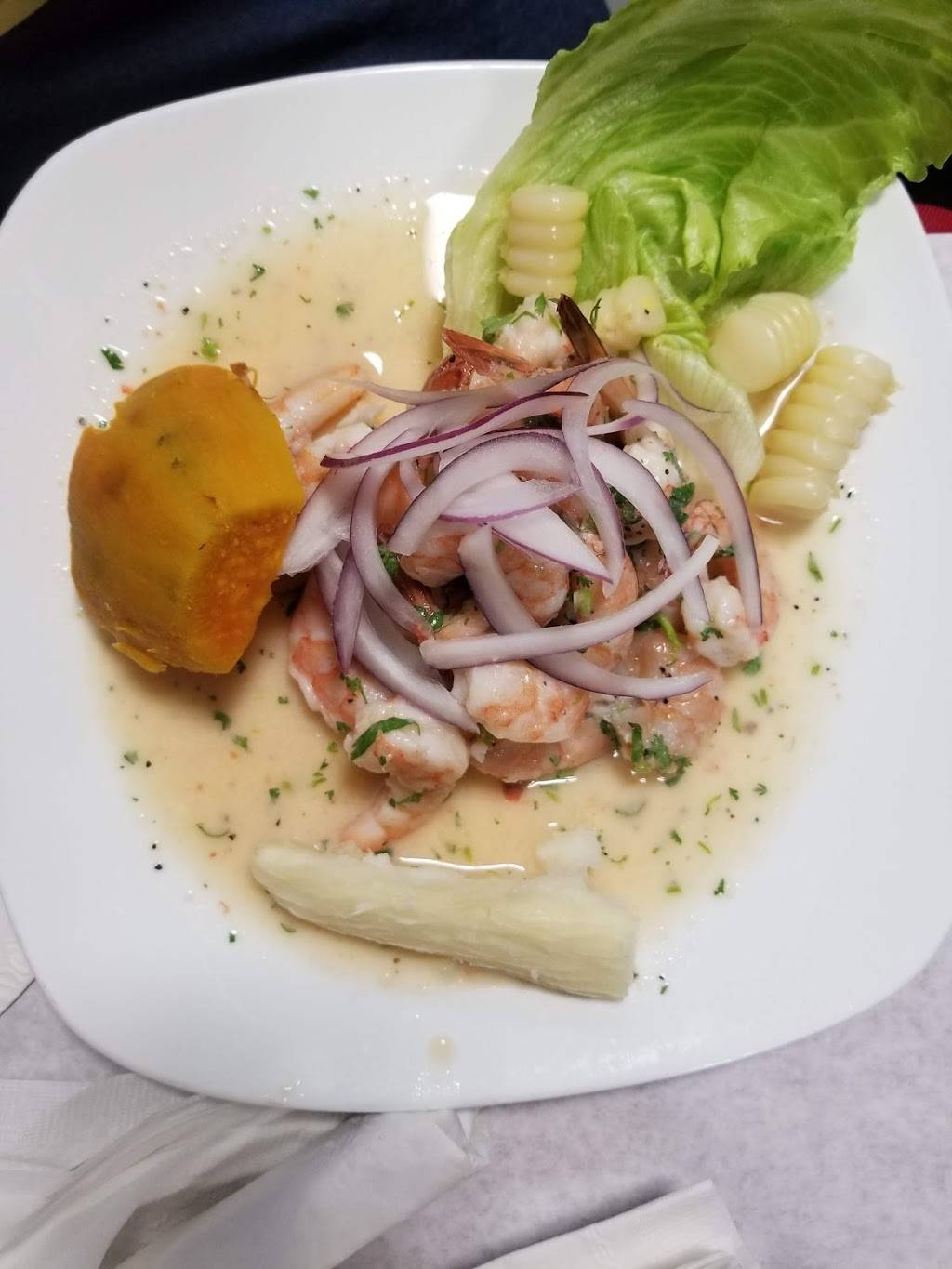 Los Nisperos | restaurant | 500 E 149th St, Bronx, NY 10455, USA | 7182923377 OR +1 718-292-3377