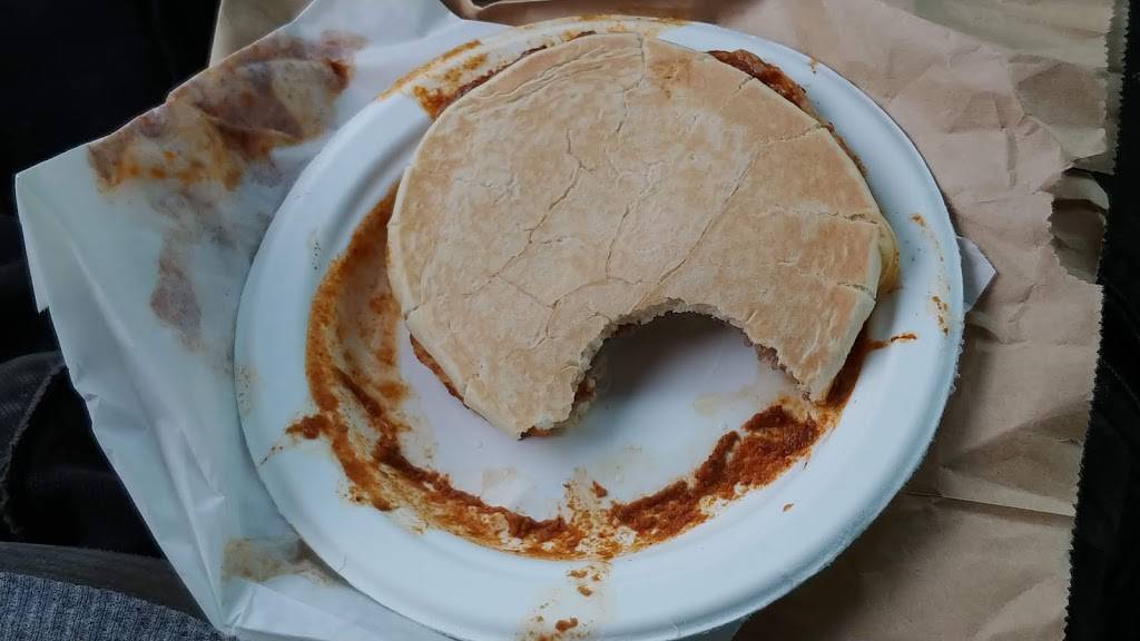 Dic Anns Sainte-Thérèse | restaurant | 232 Boulevard Curé-Labelle, Sainte-Thérèse, QC J7E 2X7, Canada | 4509519555 OR +1 450-951-9555