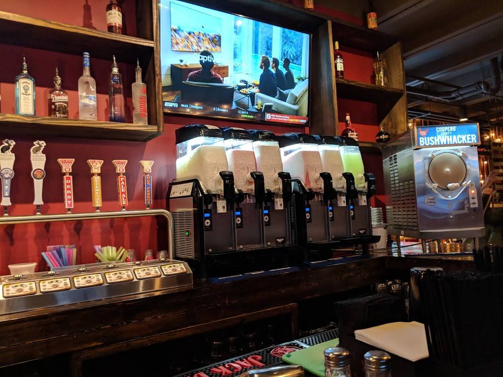 Party Fowl Donelson | restaurant | 2620 Lebanon Pike, Nashville, TN 37214, USA | 6159882179 OR +1 615-988-2179