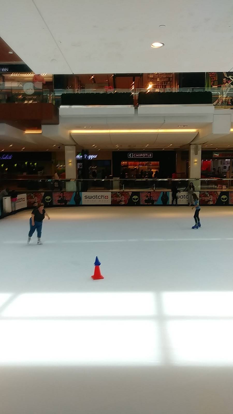 Chipotle Mexican Grill | restaurant | 5015 Westheimer Rd Ste A1285, Houston, TX 77056, USA | 7133967261 OR +1 713-396-7261