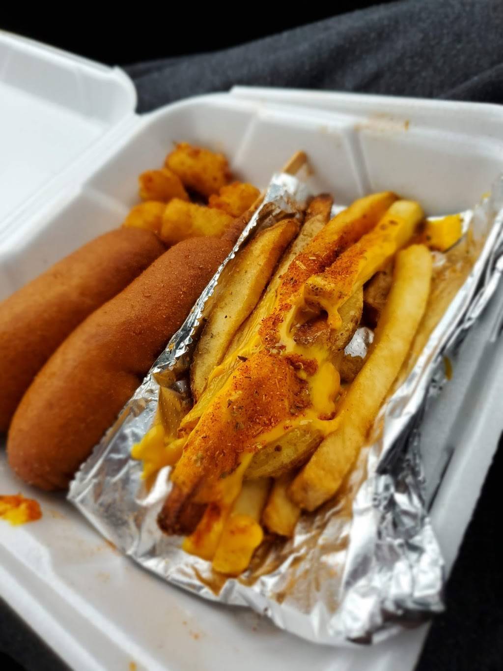 Cook Out | restaurant | 1206 W State of Franklin Rd, Johnson City, TN 37604, USA | 4232321040 OR +1 423-232-1040