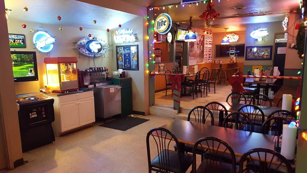 Charlies Pub & Grub | restaurant | 1608 Crawford St, Terre Haute, IN 47807, USA | 8122321886 OR +1 812-232-1886