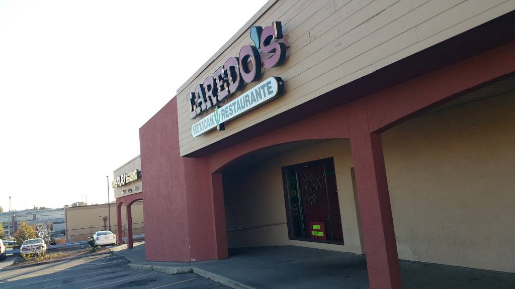 Laredos | restaurant | 694 S Whitney Way, Madison, WI 53711, USA | 6082780585 OR +1 608-278-0585