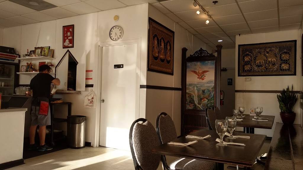 Sri Siam Thai Restaurant | restaurant | 9253 Waukegan Rd, Morton Grove, IL 60053, USA | 8478813435 OR +1 847-881-3435