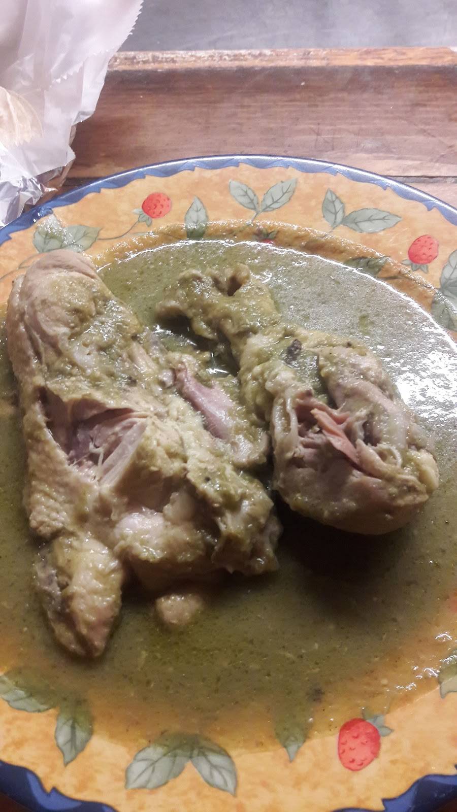 La Placita | restaurant | 52 Throckmorton St # A, Freehold, NJ 07728, USA | 7328660356 OR +1 732-866-0356