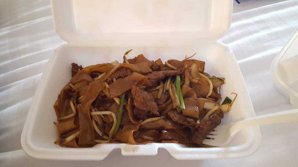 Chopsticks Chinese Restaurant | restaurant | 125 White Spruce Blvd, Rochester, NY 14623, USA | 5854278878 OR +1 585-427-8878