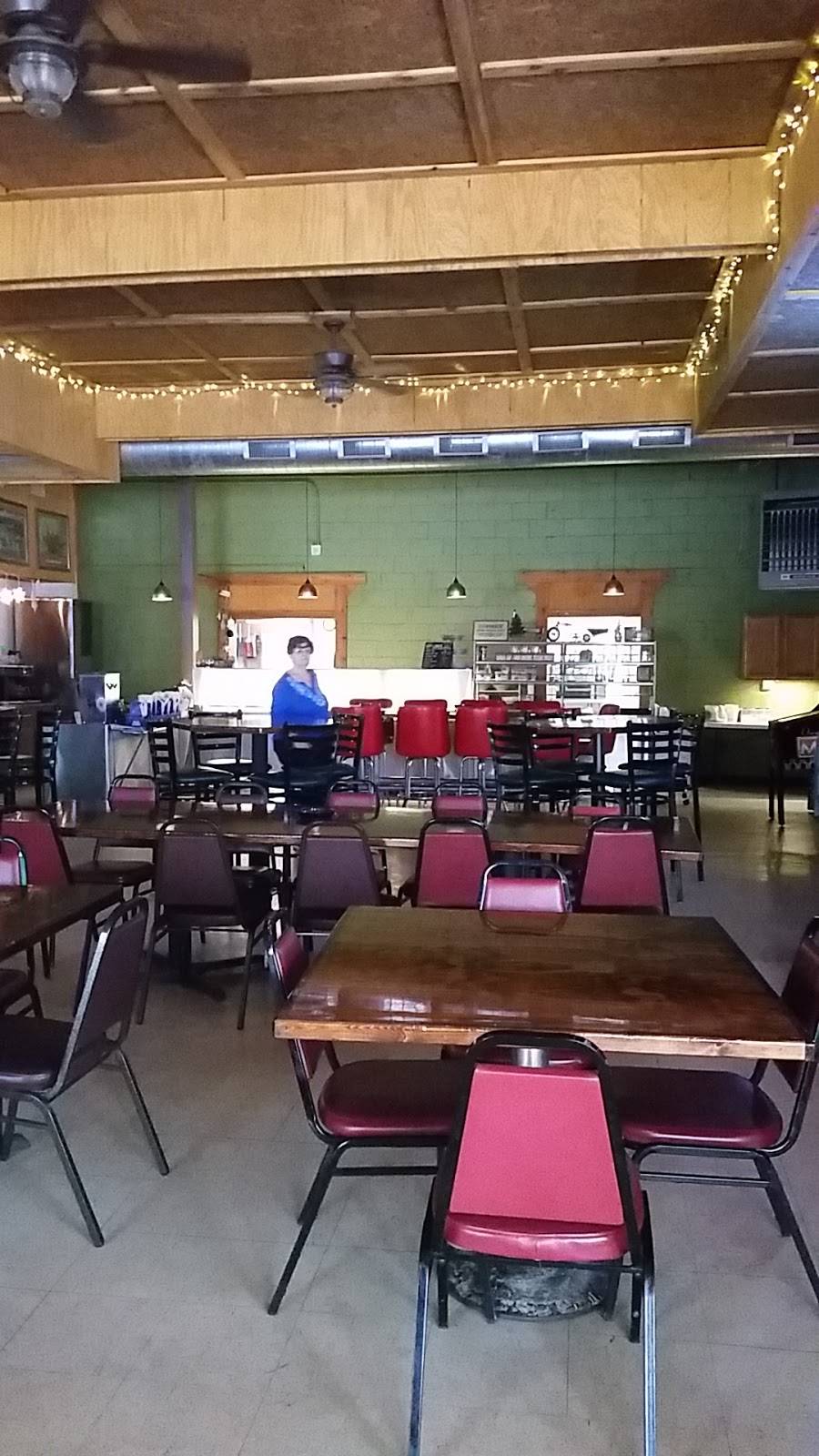 Joe Clarks Restaurant | restaurant | 42 Gravois Rd, Fenton, MO 63026, USA | 6363432177 OR +1 636-343-2177