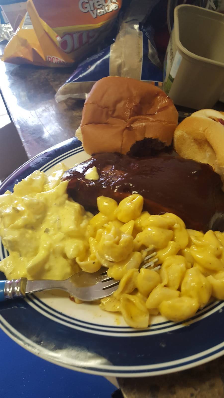 Churchs Chicken | restaurant | 3863 N Post Rd, Indianapolis, IN 46226, USA | 3178974275 OR +1 317-897-4275