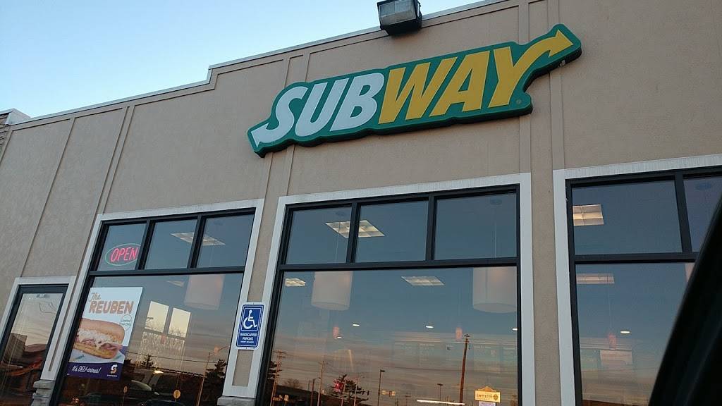 Subway Restaurants | restaurant | 318 Bar Dell St, Ottumwa, IA 52501, USA | 6416848888 OR +1 641-684-8888