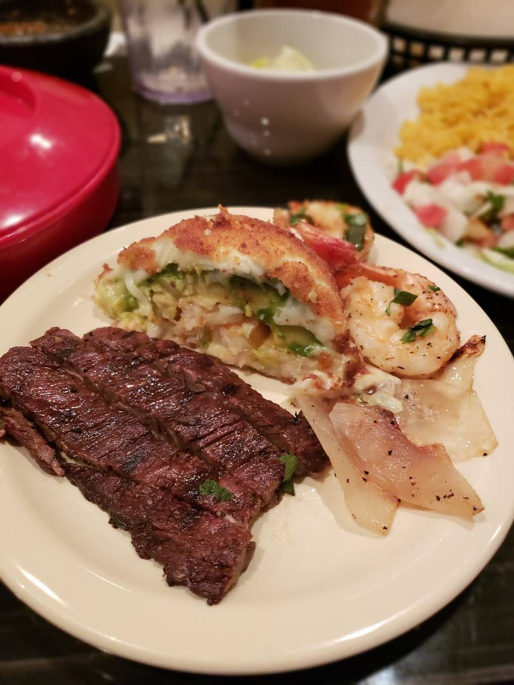 El Chaparro | restaurant | 24914 Kuykendahl Rd Suite F, Tomball, TX 77375, USA | 2815162134 OR +1 281-516-2134