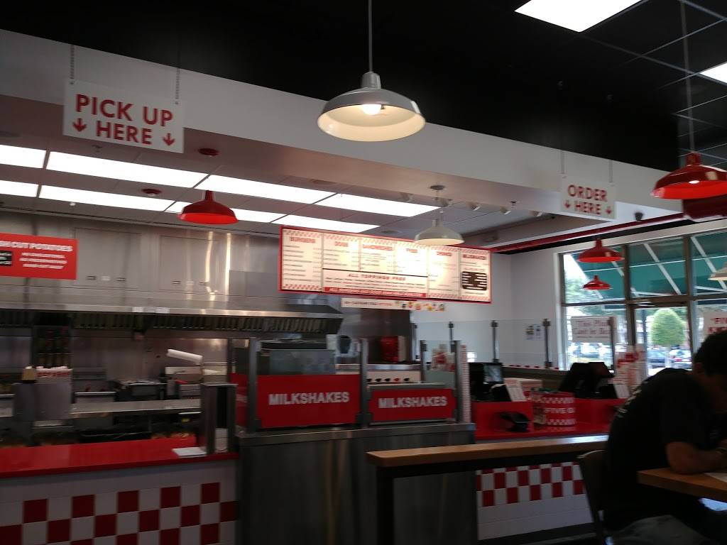 Five Guys | meal takeaway | 9820 Rea Rd, Charlotte, NC 28277, USA | 7047520110 OR +1 704-752-0110