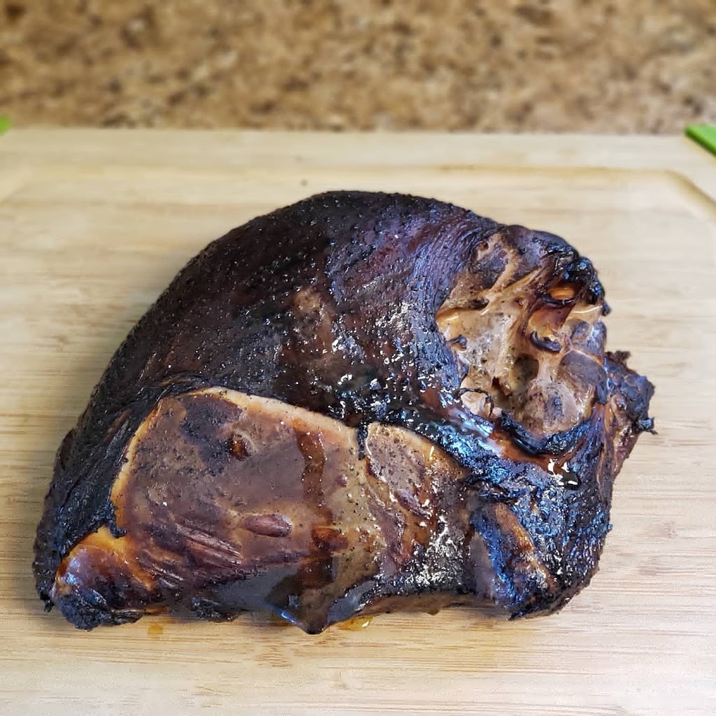 Erics smoke ring | restaurant | Bandini Ave, Riverside, CA 92506, USA | 9513340602 OR +1 951-334-0602