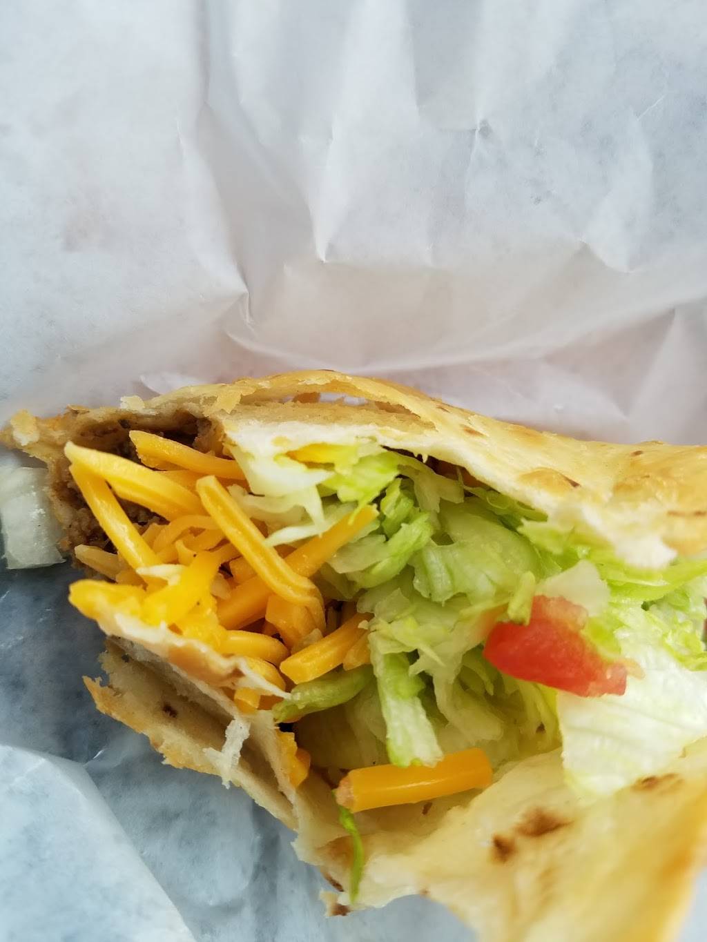 Taco Town | restaurant | 958 W Mason St, Green Bay, WI 54303, USA | 9206342909 OR +1 920-634-2909