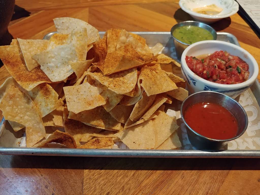 Roccos Tacos & Tequila Bar | restaurant | 110 E Atlantic Ave, Delray Beach, FL 33444, USA | 5618081100 OR +1 561-808-1100