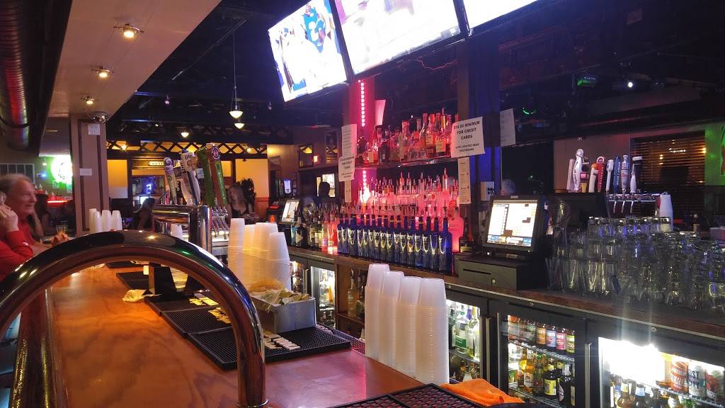 Alibi Bar & Grill | night club | 12 N 3rd St, St. Charles, IL 60174, USA | 6304430011 OR +1 630-443-0011