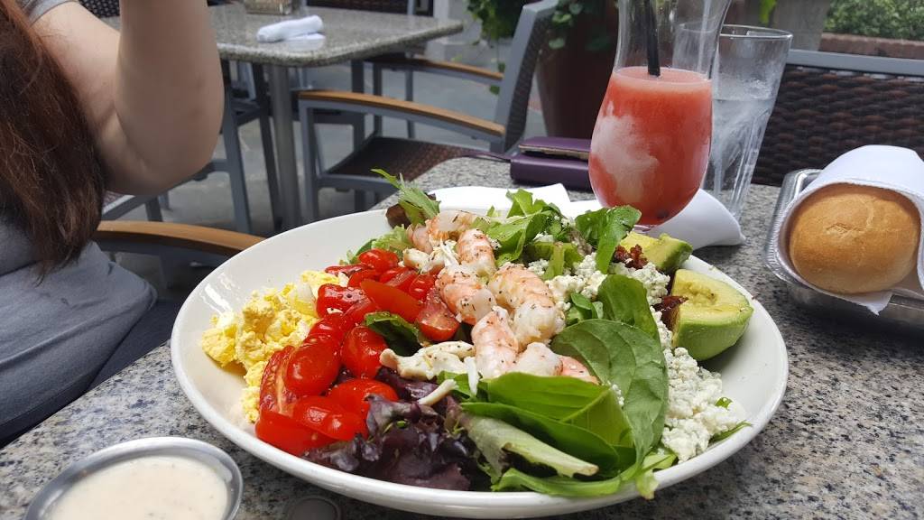 Pappadeaux Seafood Kitchen | restaurant | 725 S Central Expy, Richardson, TX 75080, USA | 9722351181 OR +1 972-235-1181