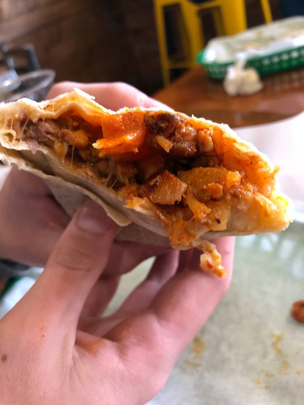 Flakos Takos | restaurant | 3328 Coach Ln, Cameron Park, CA 95682, USA | 5305584177 OR +1 530-558-4177