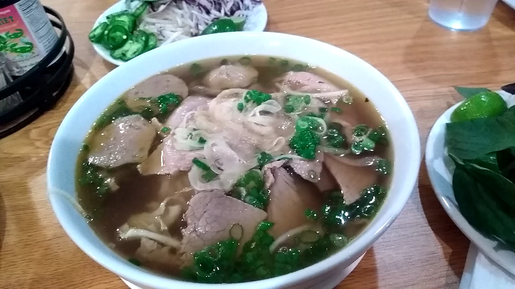 Pho Ngan | restaurant | 4951 E Grant Rd Suite 119, Tucson, AZ 85712, USA | 5203475413 OR +1 520-347-5413