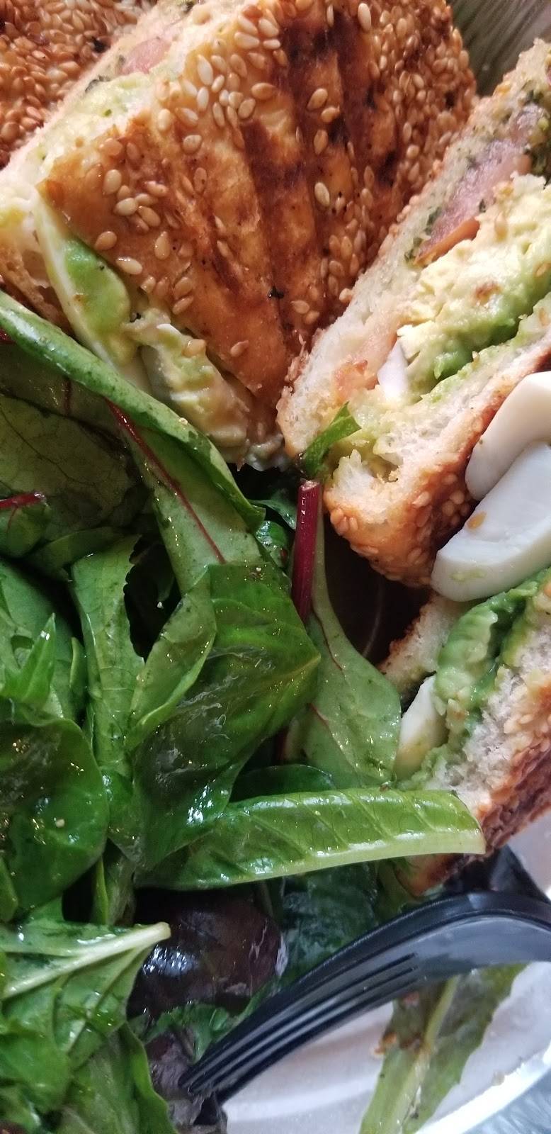 Cafe Kriza | restaurant | 45 Middle Neck Rd, Great Neck, NY 11021, USA | 5168291039 OR +1 516-829-1039