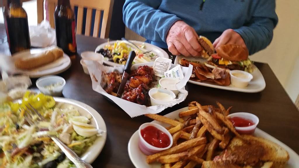 Rivers Edge Cafe | cafe | 212 Main St, St Albans, WV 25177, USA | 3047226320 OR +1 304-722-6320