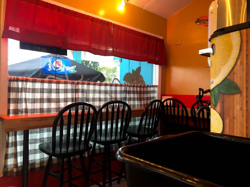 Phat Sals | restaurant | 1502 Bagnell Dam Blvd, Lake Ozark, MO 65049, USA | 5736931810 OR +1 573-693-1810