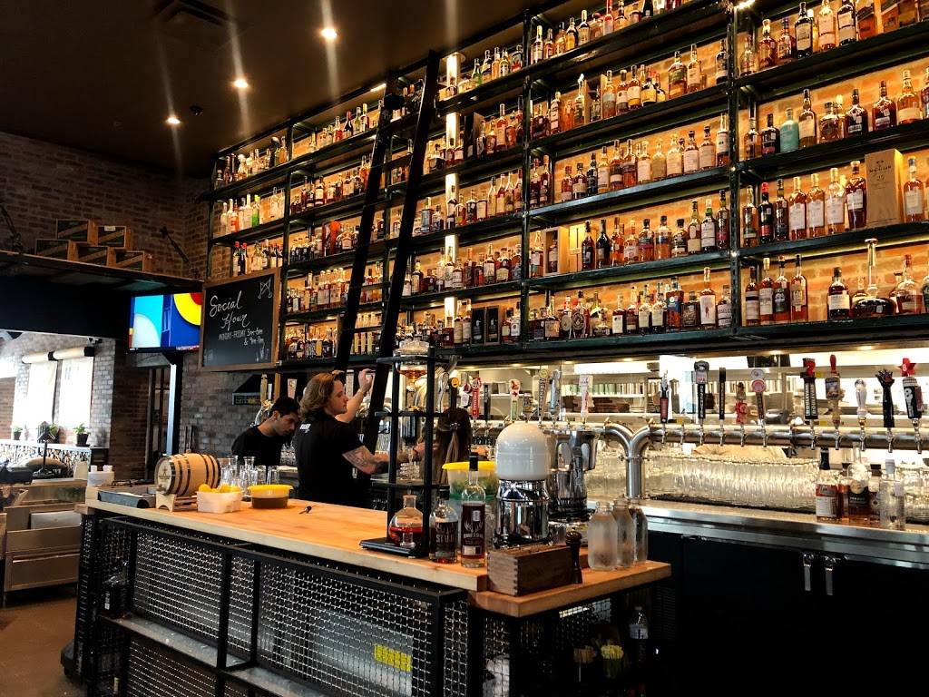 Whiskey Cake Kitchen & Bar | restaurant | 12575 Southwest Fwy, Stafford, TX 77477, USA | 2817298333 OR +1 281-729-8333