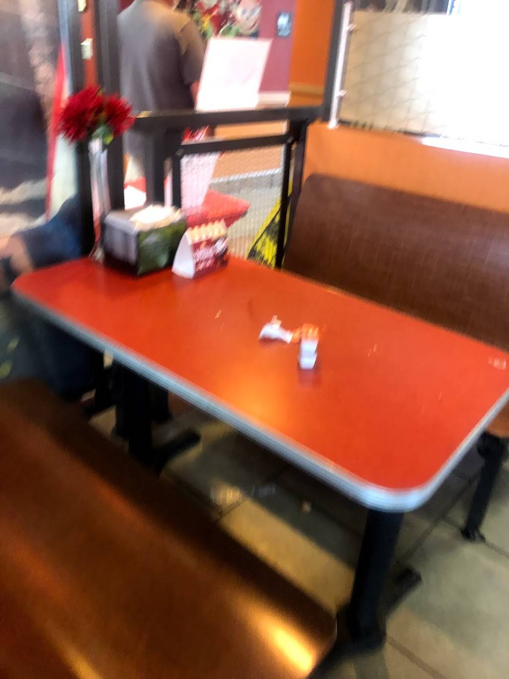 Jack in the Box | restaurant | 5004 Avenue H, Rosenberg, TX 77471, USA | 2812393610 OR +1 281-239-3610