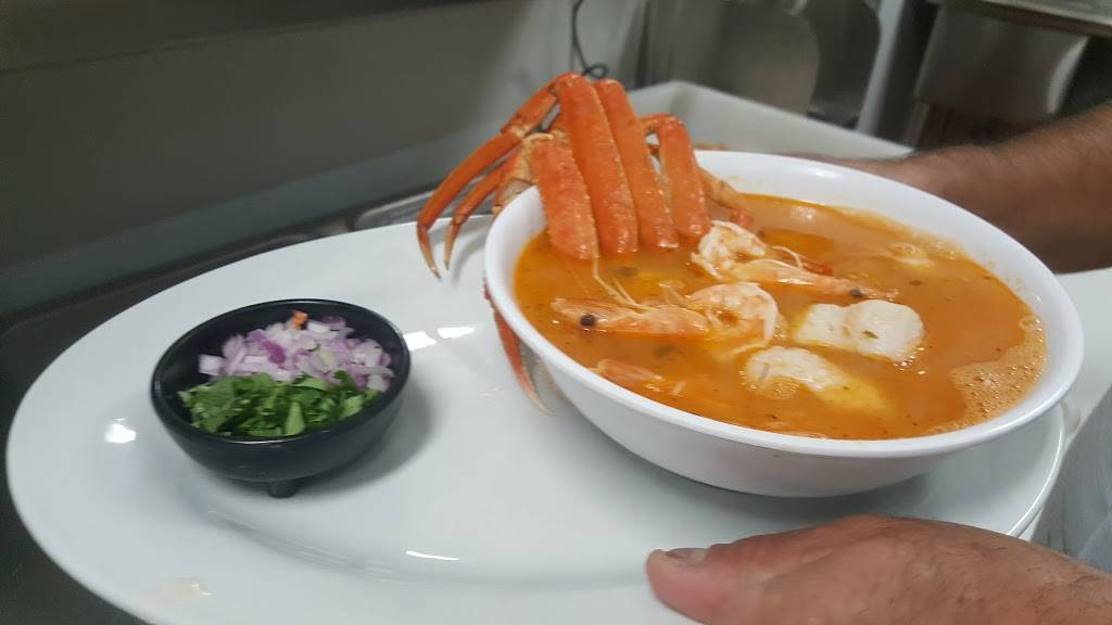 Las Olas Mariscos and Grill | restaurant | 5162 Imperial Hwy, Lynwood, CA 90262, USA | 4242965441 OR +1 424-296-5441