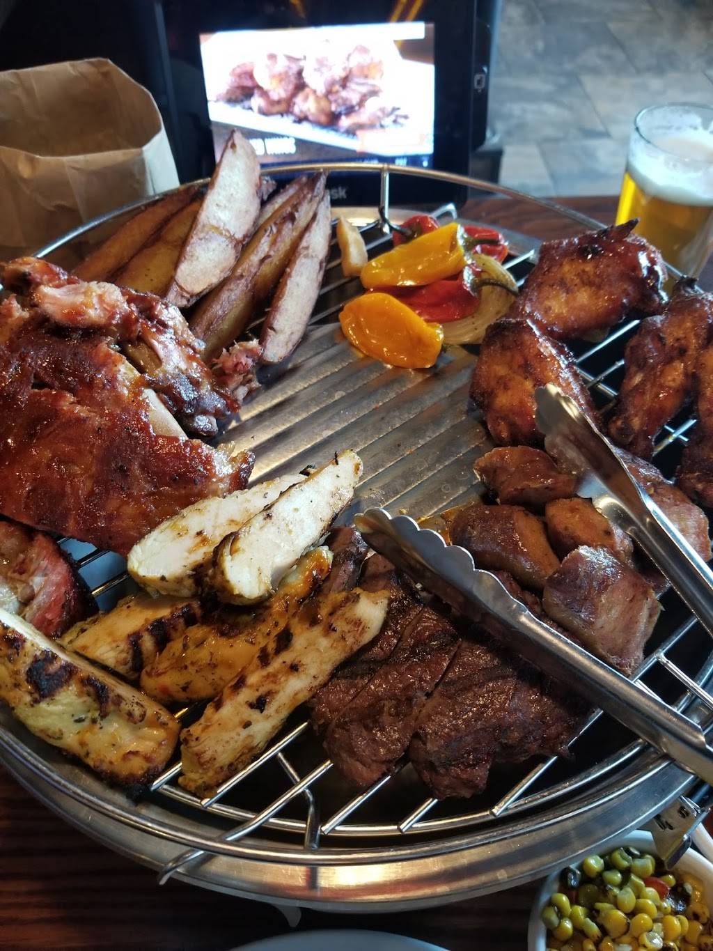 Smokey Bones Bar and Fire Grill | restaurant | Randhurst Shopping Center, 164 Randhurst Village Dr, Mt Prospect, IL 60056, USA | 8473051799 OR +1 847-305-1799