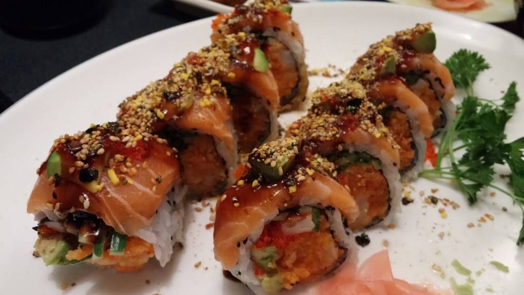 MI-NE Japanese Restaurant | restaurant | 10815 Yonge St, Richmond Hill, ON L4C 1C1, Canada | 9058836616 OR +1 905-883-6616