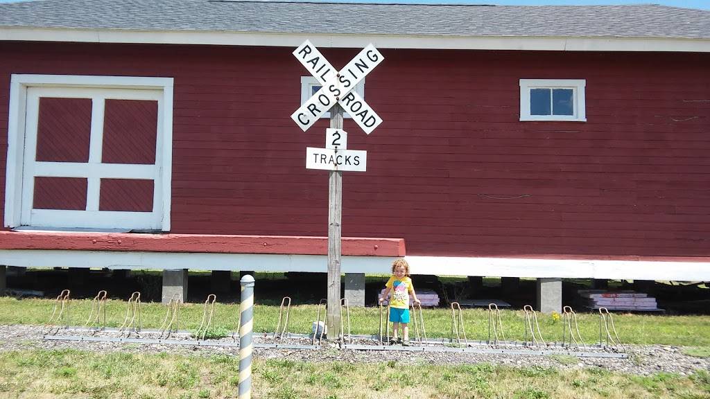 Bradleys of Sterling | restaurant | 14004 Kauffman Ave, Sterling, OH 44276, USA | 3309394531 OR +1 330-939-4531