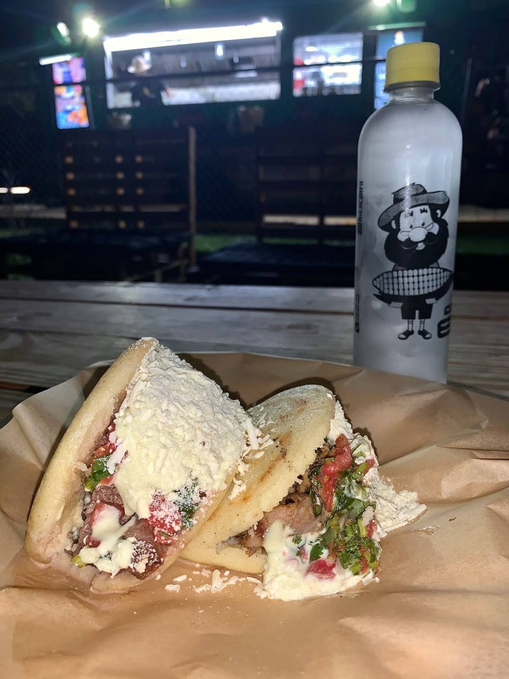 Mr Cachapa | restaurant | 1500 NW 108th Ave, Miami, FL 33172, USA | 7868161640 OR +1 786-816-1640