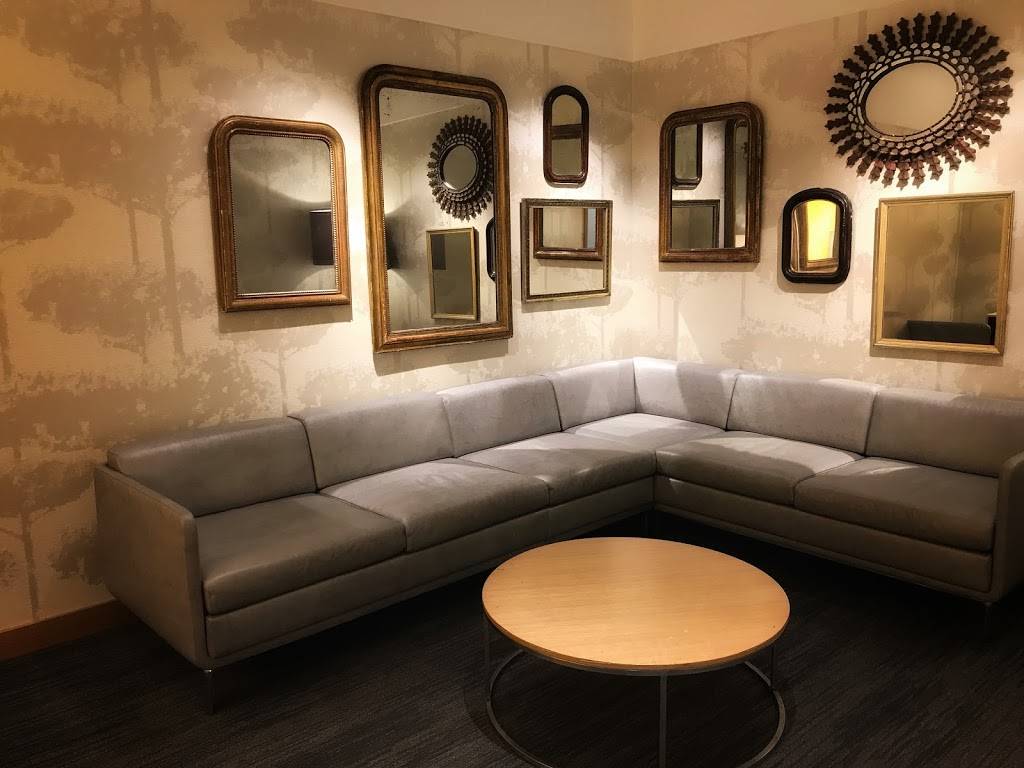 Ruscello | restaurant | 12441 Wayzata Blvd, Minnetonka, MN 55305, USA | 6519006800 OR +1 651-900-6800