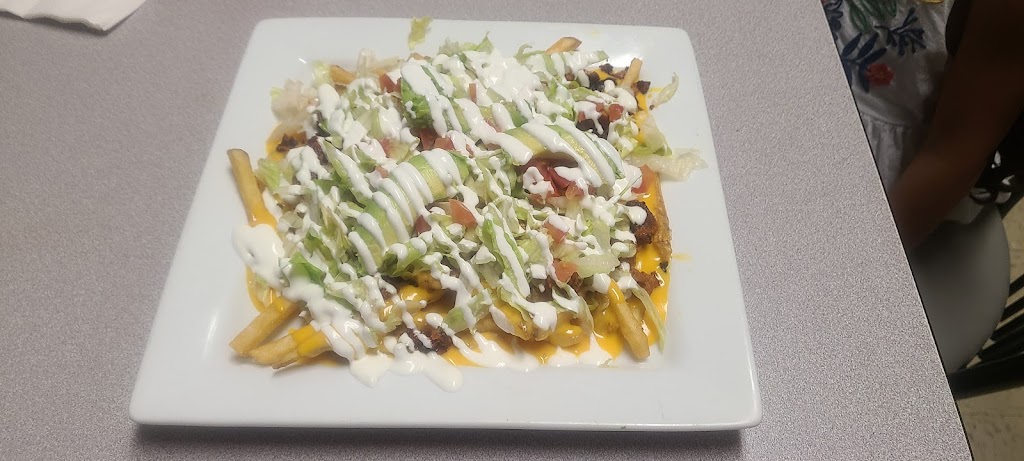 Charro Panzon | restaurant | 430 E Denver St, Holyoke, CO 80734, USA | 9704663656 OR +1 970-466-3656