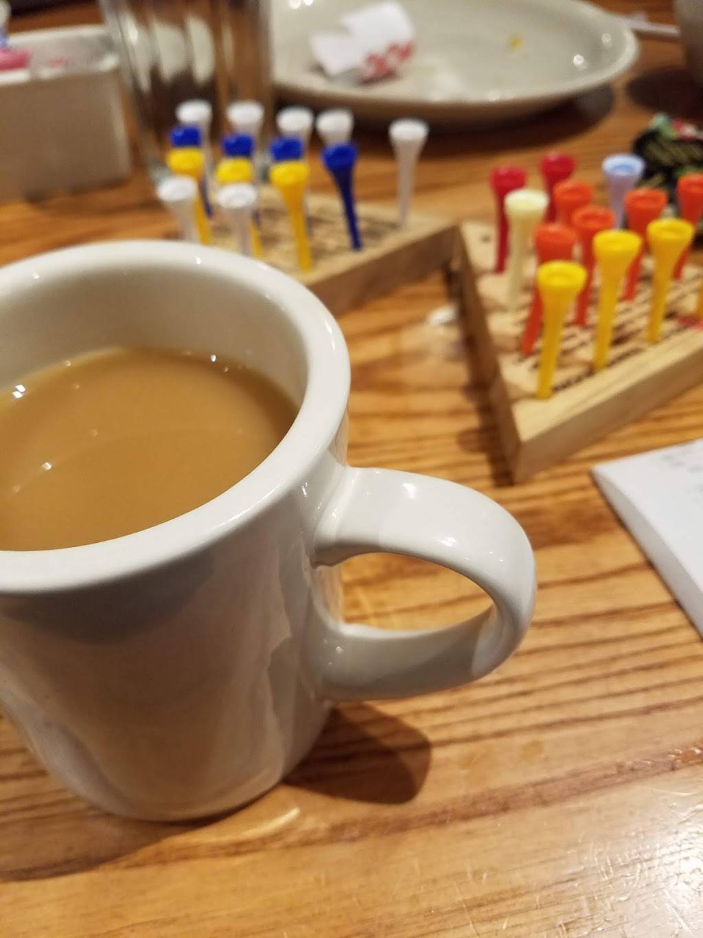 Cracker Barrel Old Country Store | restaurant | 5800 McWhinney Blvd, Loveland, CO 80538, USA | 9705939947 OR +1 970-593-9947