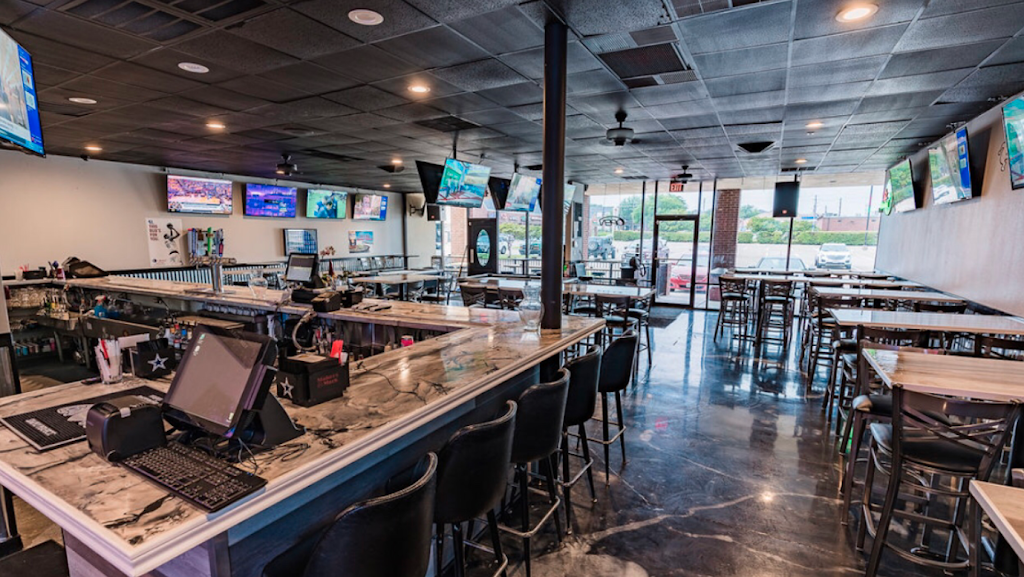 Benders Sports And Spirits | restaurant | 18110 Midway Rd Suite 188, Dallas, TX 75287, USA | 9728072026 OR +1 972-807-2026