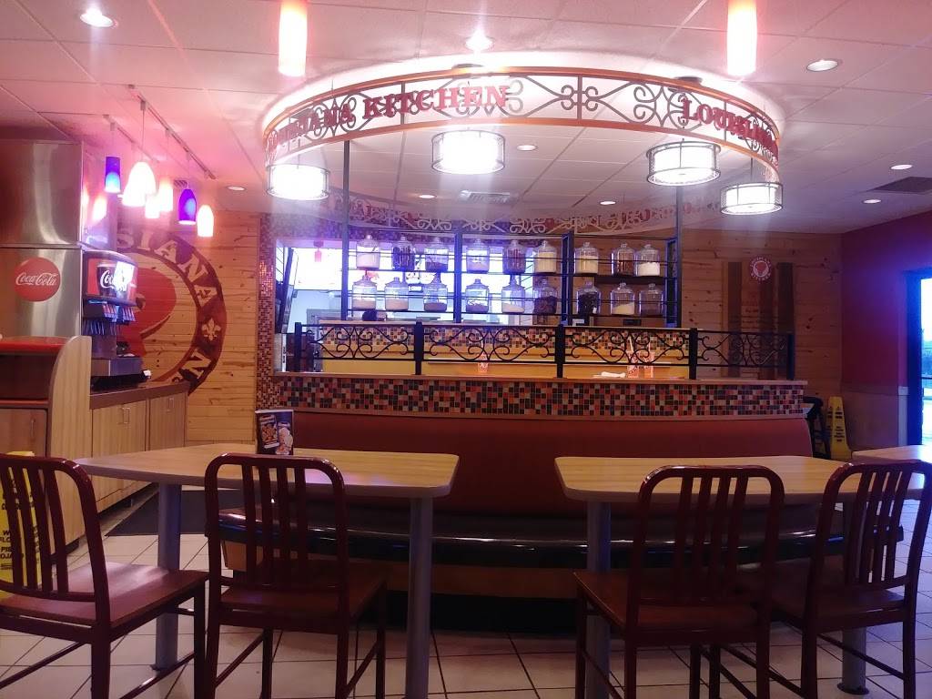 Popeyes Louisiana Kitchen | restaurant | 3815 Florida Ave S, Lakeland, FL 33813, USA | 8636199718 OR +1 863-619-9718