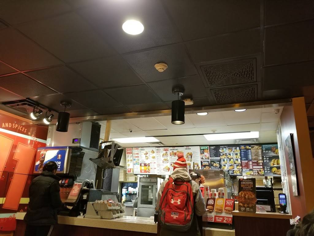 KFC | restaurant | 707 Hancock St, Quincy, MA 02170, USA | 6174714742 OR +1 617-471-4742