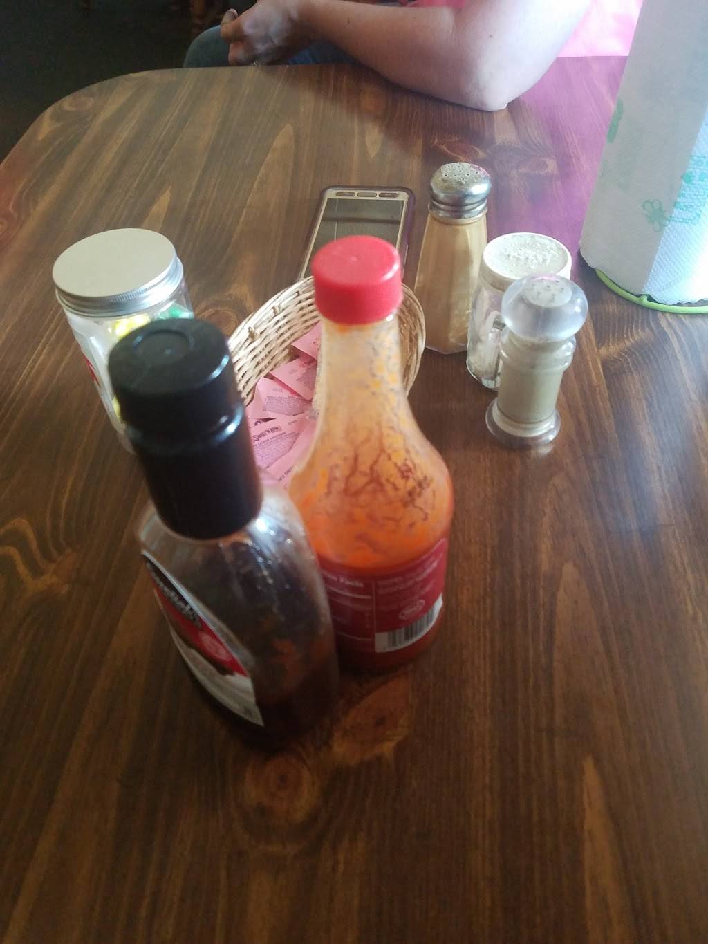 Kozy Kitchen | restaurant | 504 George St, Carrollton, MS 38917, USA | 6622376836 OR +1 662-237-6836