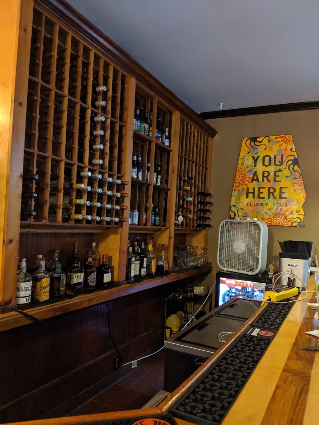 Mikey’s at Fox Valley | restaurant | 6745 Hwy 17, Maylene, AL 35114, USA | 2056243641 OR +1 205-624-3641