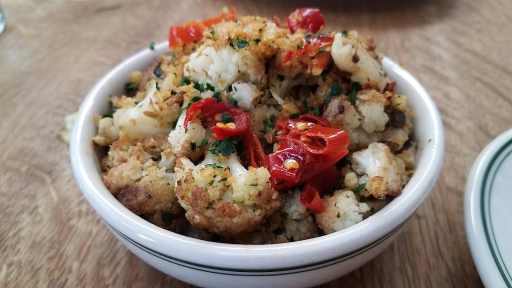 Pizzeria Delfina | restaurant | 651 Emerson St, Palo Alto, CA 94301, USA | 6503532208 OR +1 650-353-2208