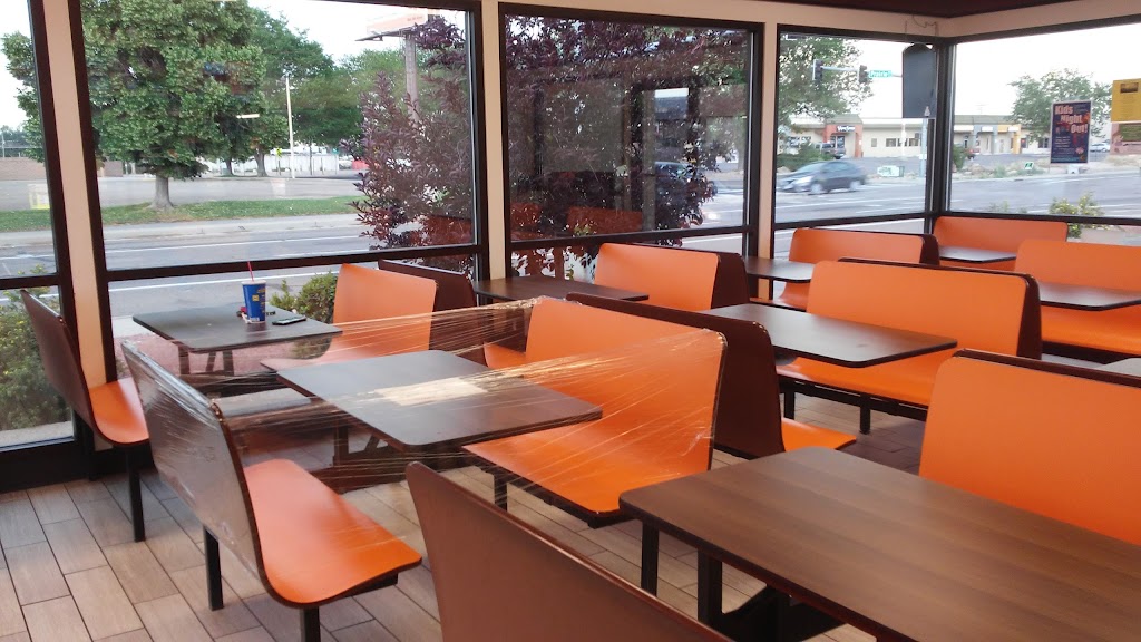 Little Caesars Pizza | restaurant | 1175 S Prairie Ave, Pueblo, CO 81005, USA | 7195649611 OR +1 719-564-9611